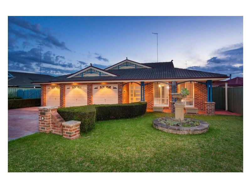 39 Glengarry Drive, Glenmore Park NSW 2745