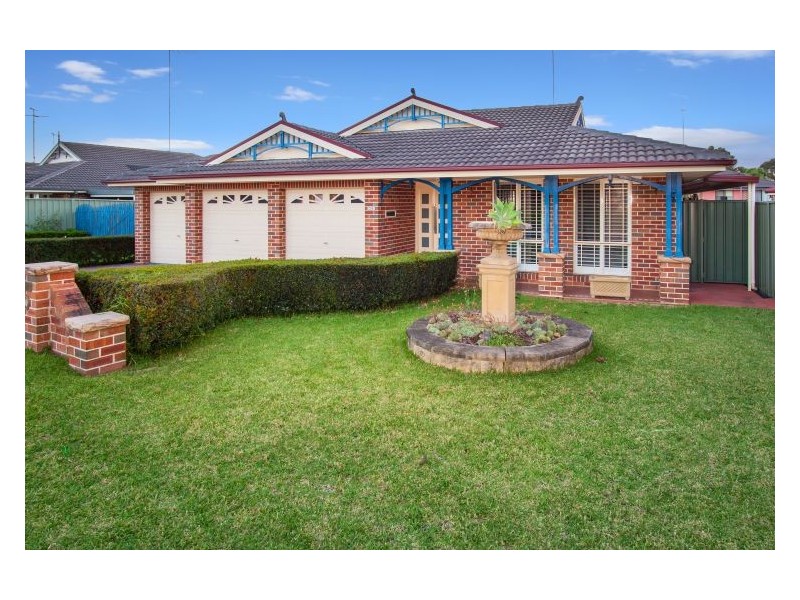 39 Glengarry Drive, Glenmore Park NSW 2745