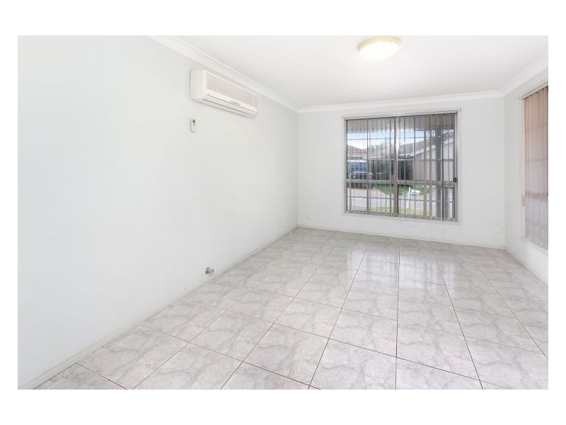 24b Dryden Avenue, Oakhurst NSW 2761