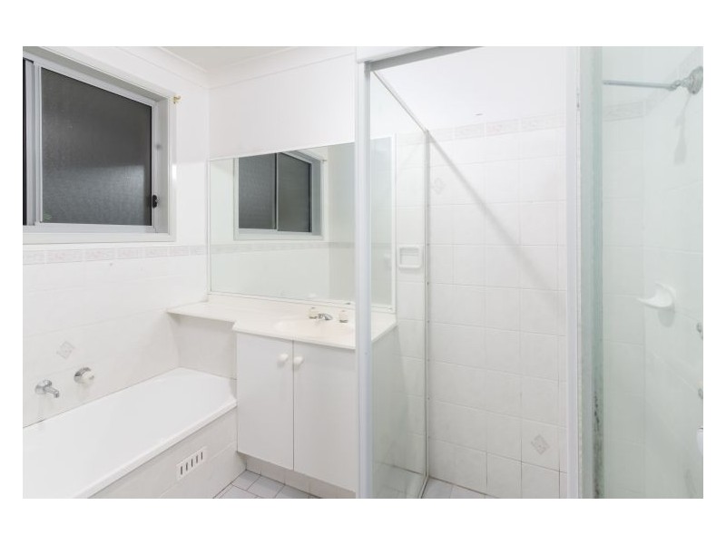 24b Dryden Avenue, Oakhurst NSW 2761