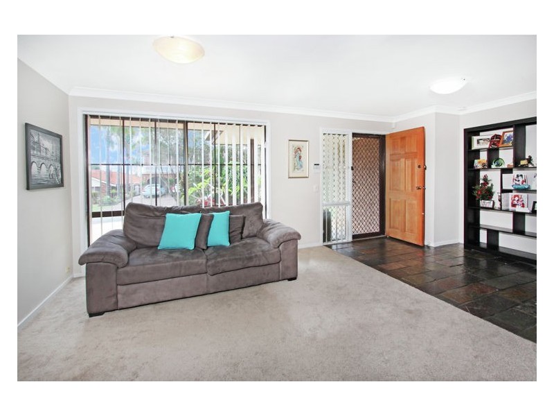 8 Whitton Place, Doonside NSW 2767