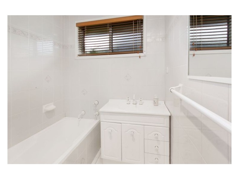 4 Vezey Place, Blacktown NSW 2148