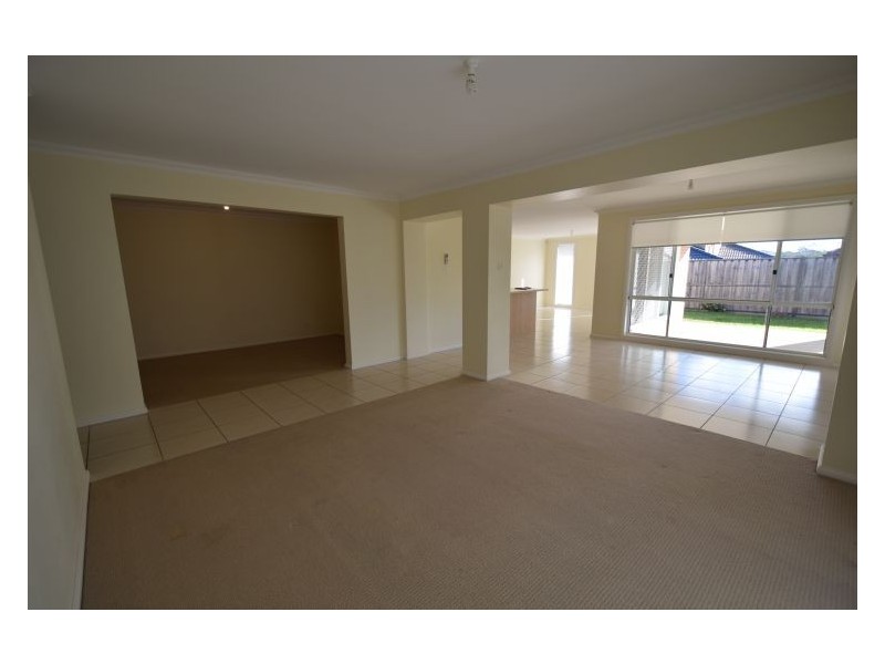 9 Pebble Crescent, The Ponds NSW 2769