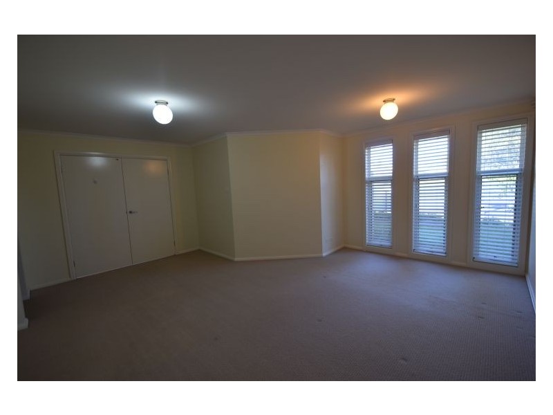 9 Pebble Crescent, The Ponds NSW 2769