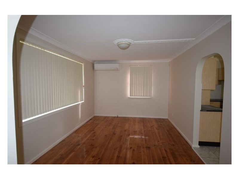 House 45 Vincennes Avenue, Tregear NSW 2770