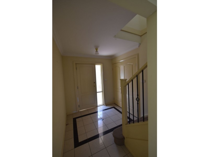 Townhouse 10/10 Marsden Road, St Marys NSW 2760