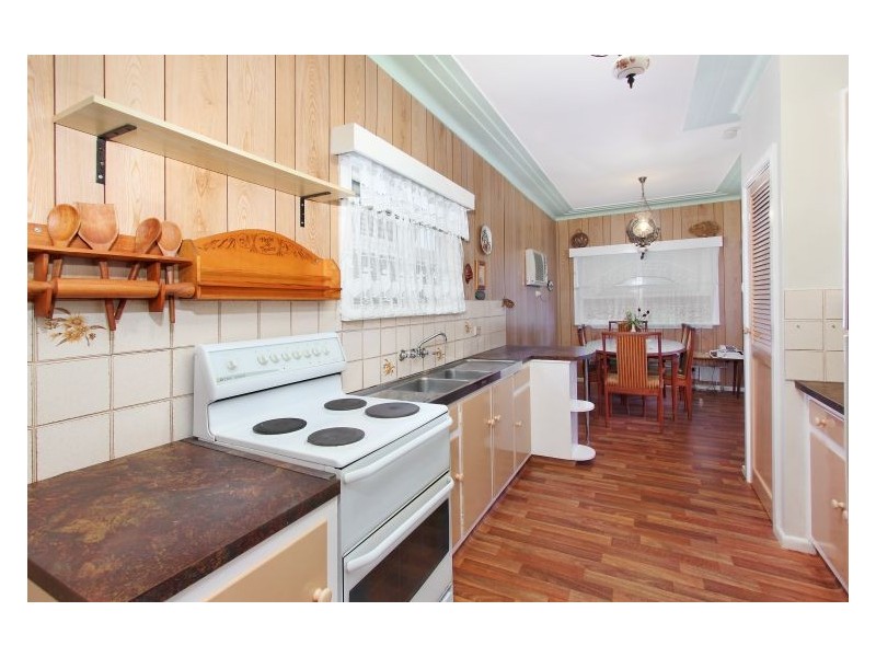 7 Maureen Place, Blacktown NSW 2148