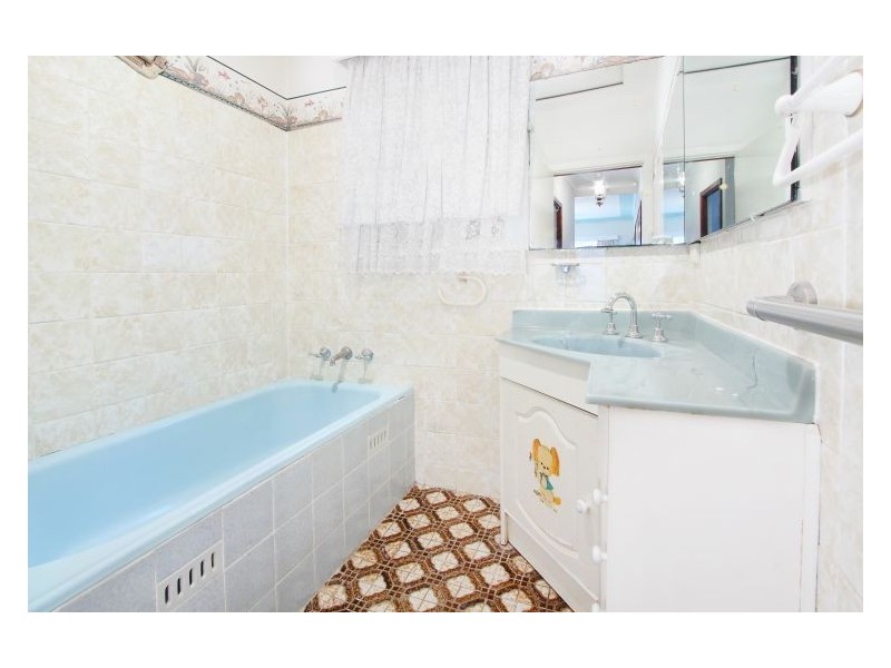 7 Maureen Place, Blacktown NSW 2148