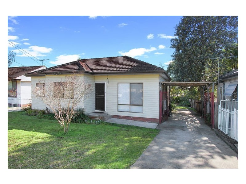 5 Becharry Road, Blacktown NSW 2148