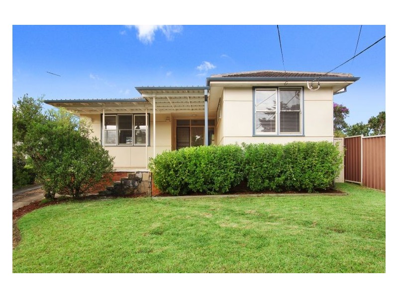 1 Charlton Road, Lalor Park NSW 2147