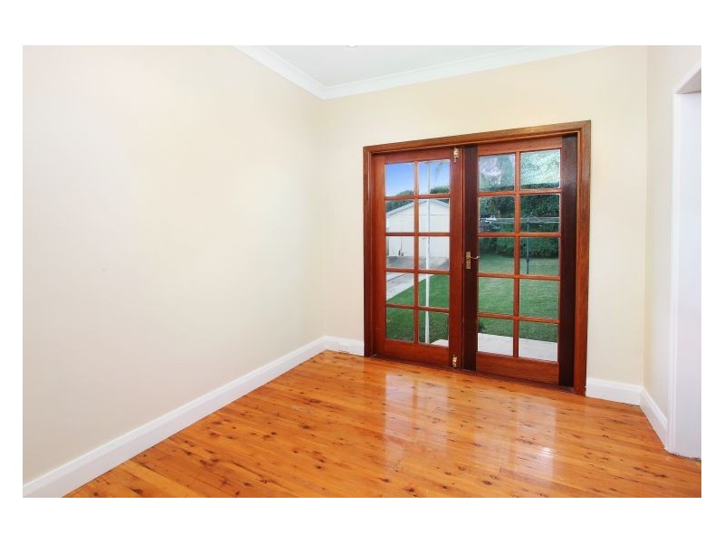 1 Charlton Road, Lalor Park NSW 2147