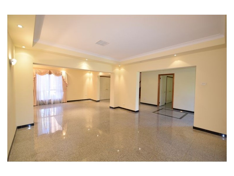 House 79 James Mileham Drive, Kellyville NSW 2155