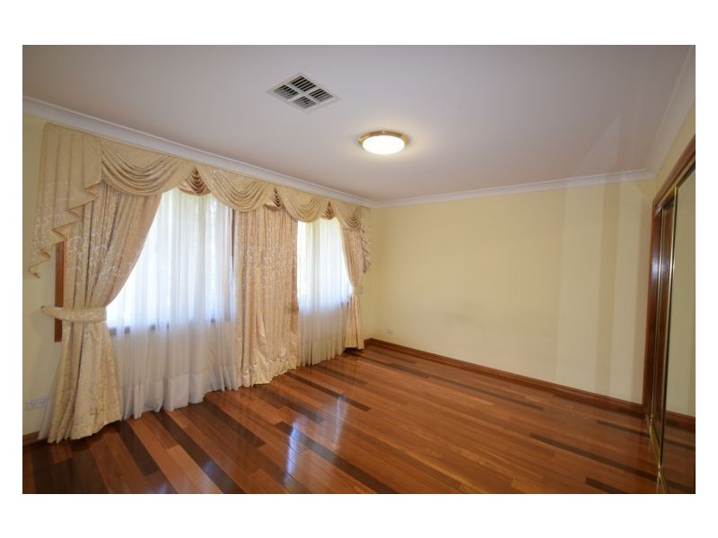 House 79 James Mileham Drive, Kellyville NSW 2155