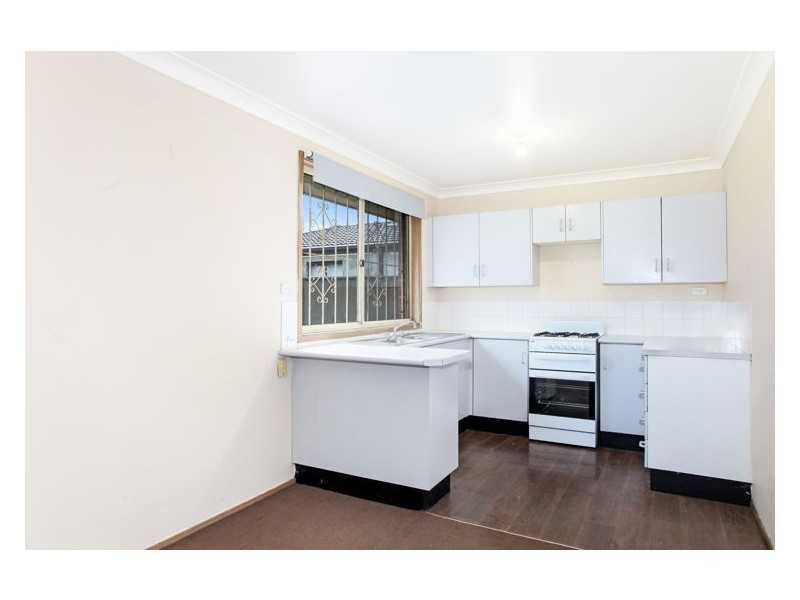 5 Aminta Crescent, Hassall Grove NSW 2761