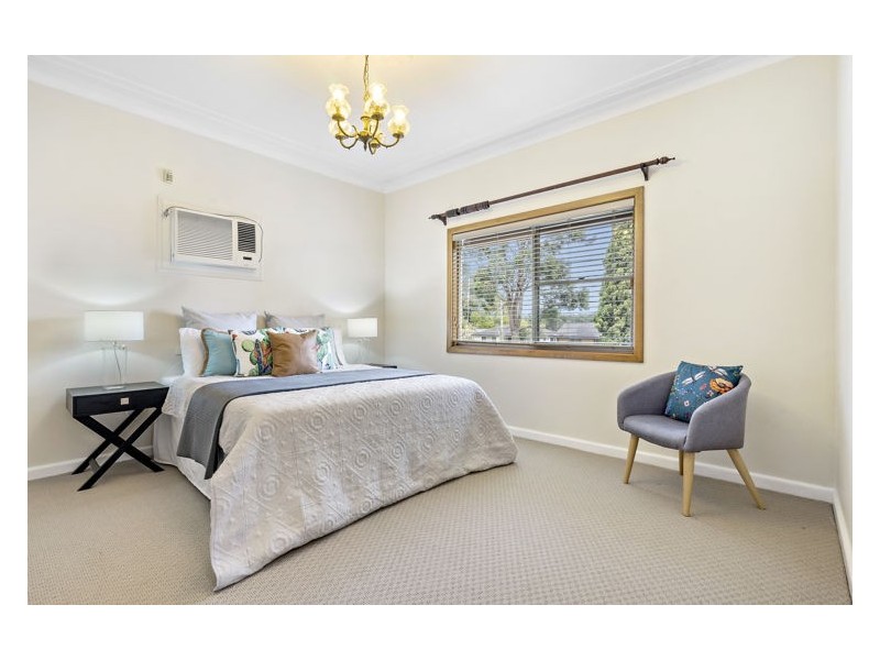 61 Johnson Avenue, Seven Hills NSW 2147