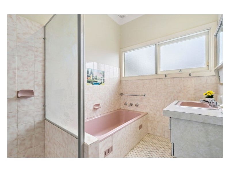 61 Johnson Avenue, Seven Hills NSW 2147