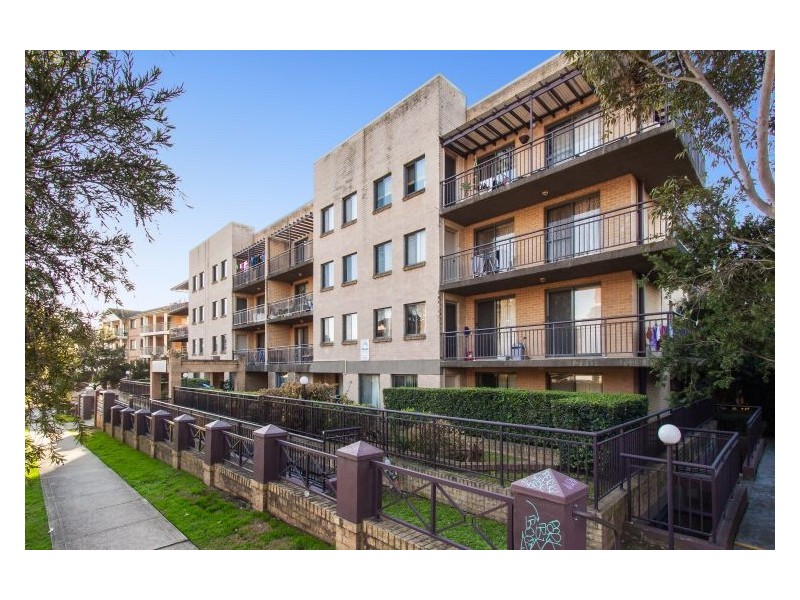 38/5-9 Fourth Avenue, Blacktown NSW 2148