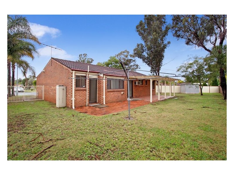 7 Blamey Place, Doonside NSW 2767