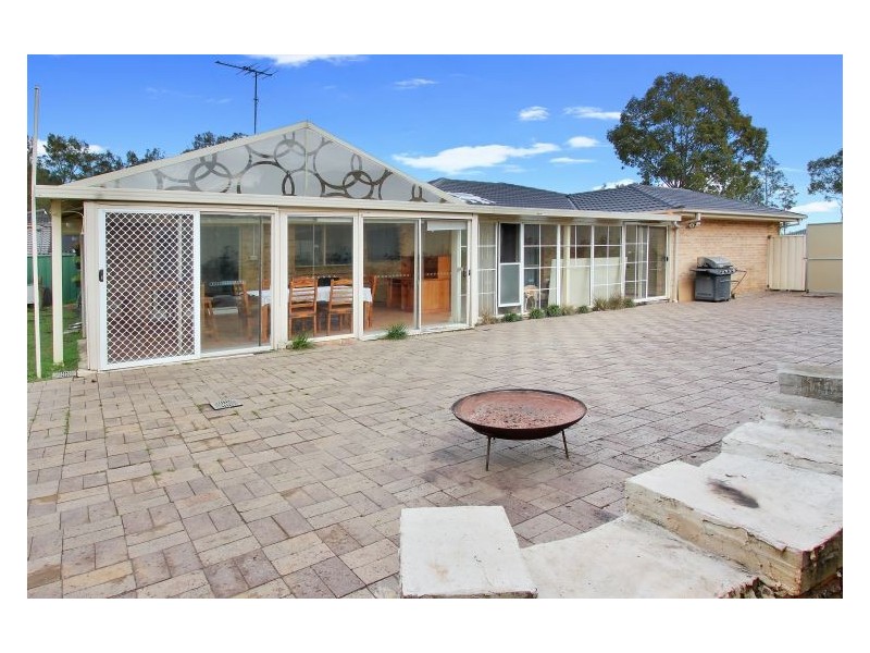 7 Sauvage Place, Doonside NSW 2767