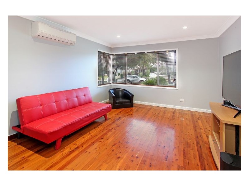 8 Daffodil Place, Marayong NSW 2148