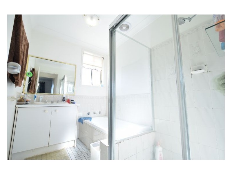 House 121 Stockholm Avenue, Hassall Grove NSW 2761