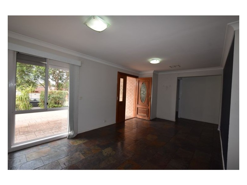 5 Calandra Avenue, Quakers Hill NSW 2763