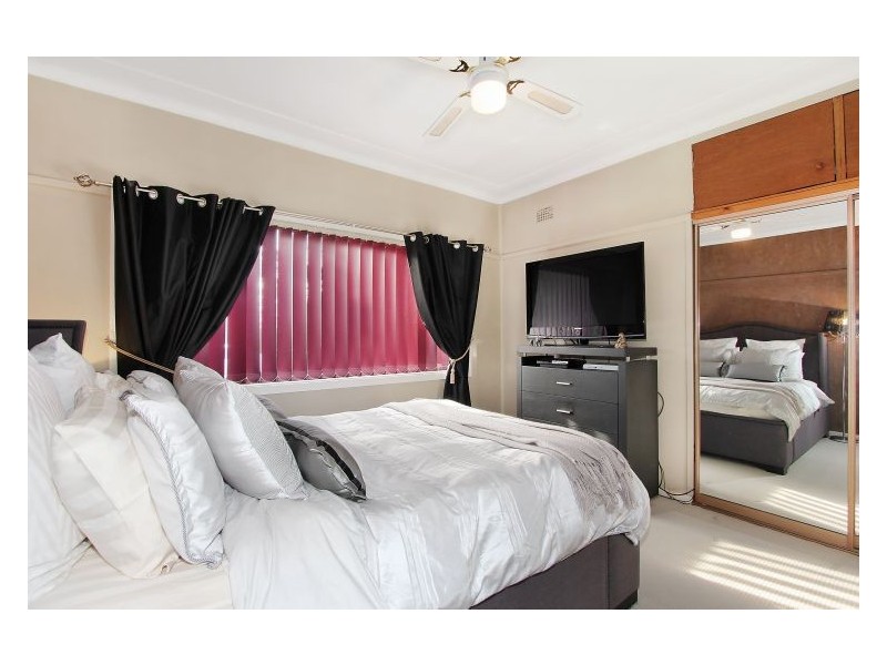 House 16 Yuruga Street, Doonside NSW 2767