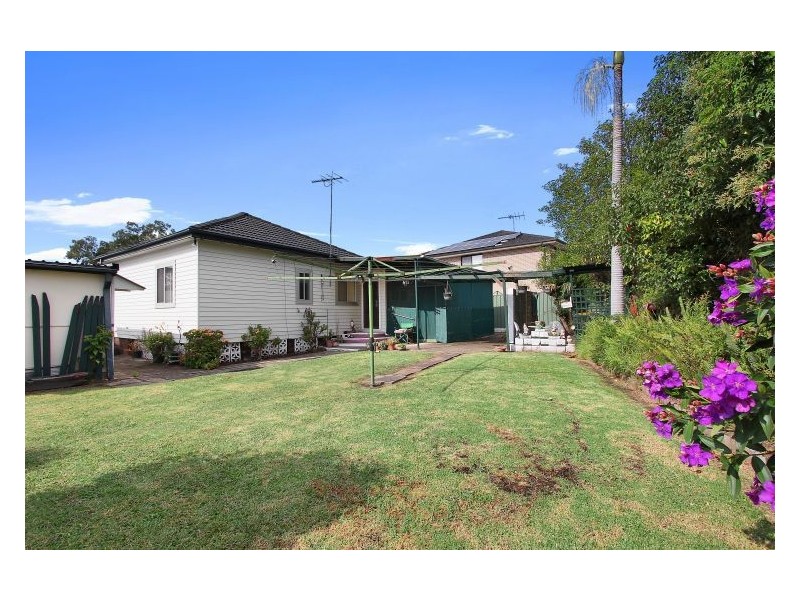 House 30 Dan Avenue, Blacktown NSW 2148