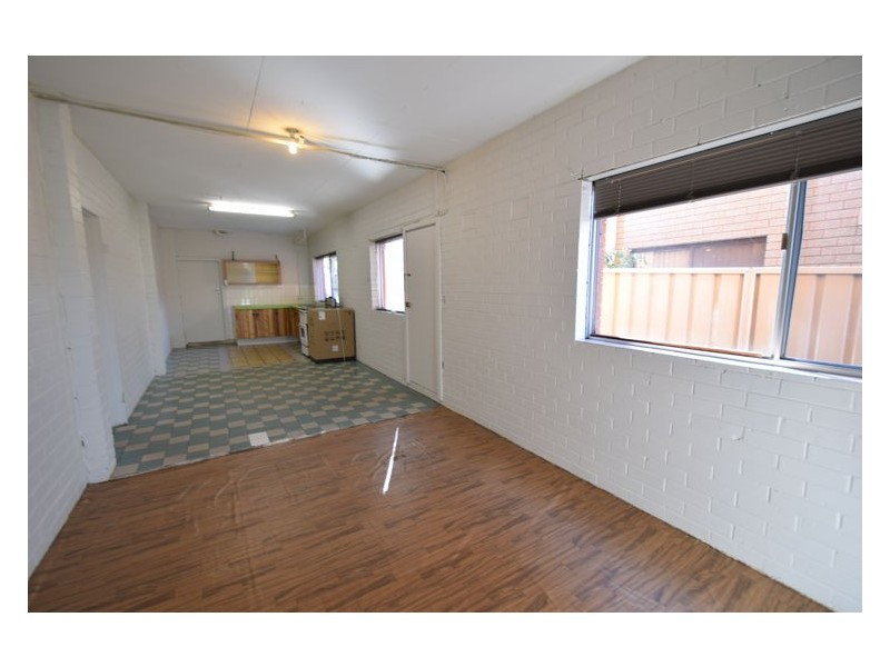 Granny Flat 40A Topaz Crescent, Seven Hills NSW 2147