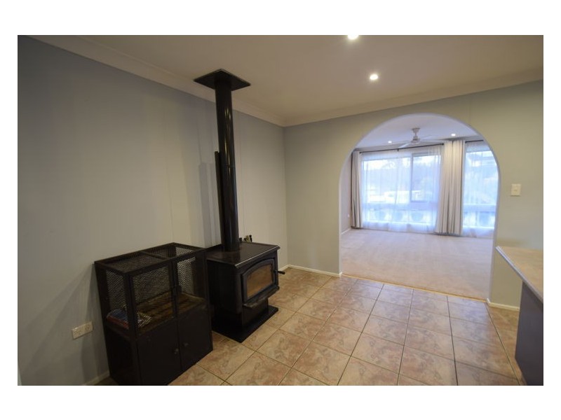 House 9 Ovens Drive, Werrington County NSW 2747