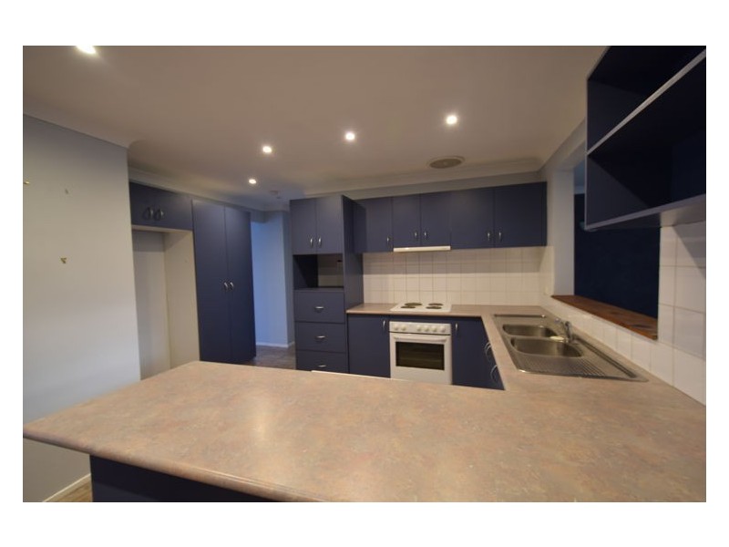 House 9 Ovens Drive, Werrington County NSW 2747