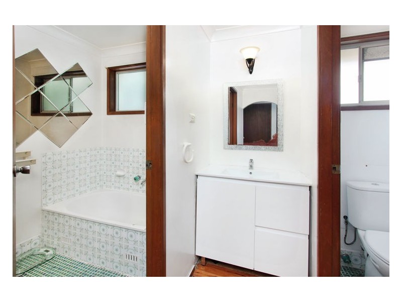 6 Mallee Street, Quakers Hill NSW 2763