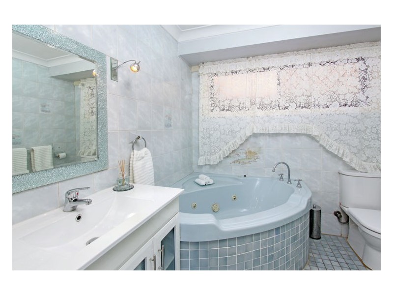 1 Keyne Street, Prospect NSW 2148