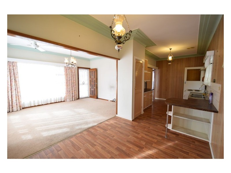 House 7 Maureen Place, Blacktown NSW 2148