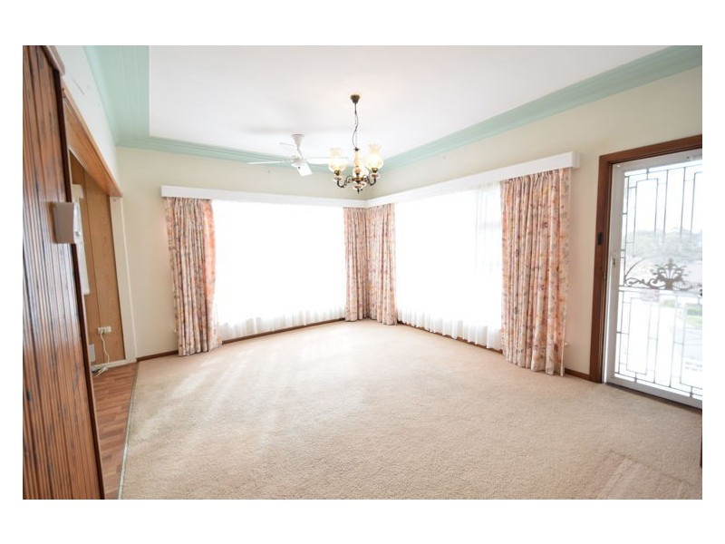 House 7 Maureen Place, Blacktown NSW 2148