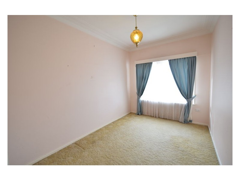 House 7 Maureen Place, Blacktown NSW 2148