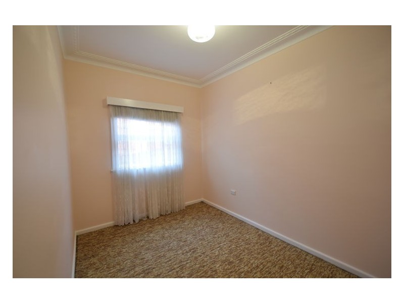 House 7 Maureen Place, Blacktown NSW 2148