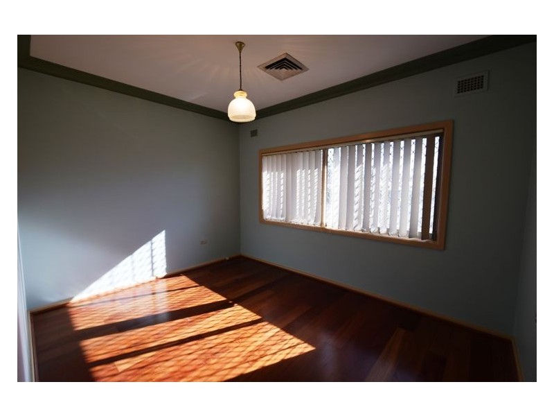 136 Newton Road, Blacktown NSW 2148