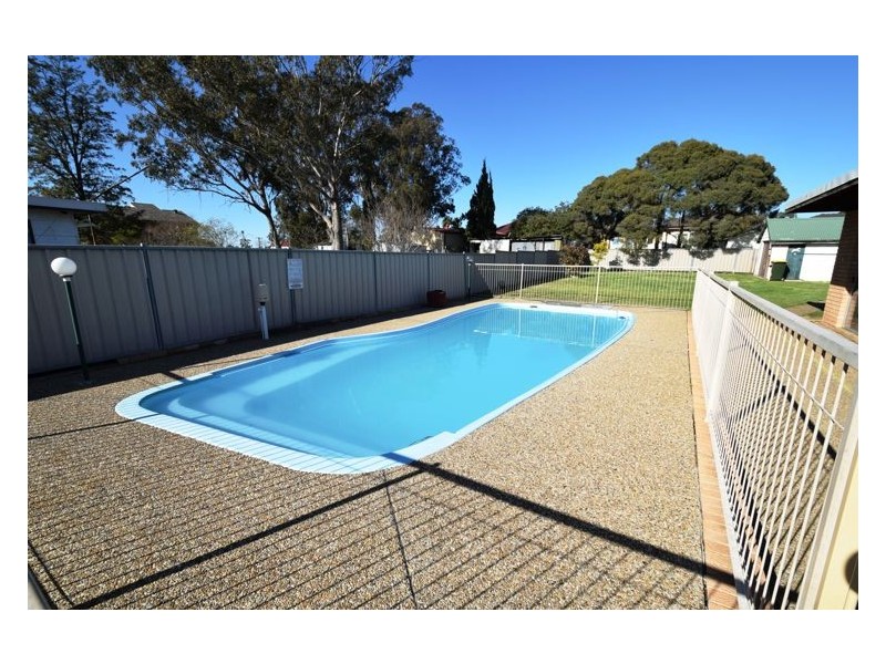 136 Newton Road, Blacktown NSW 2148