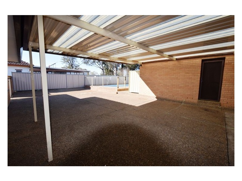 136 Newton Road, Blacktown NSW 2148