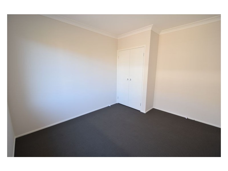 House 42 Hampton Crescent, Prospect NSW 2148