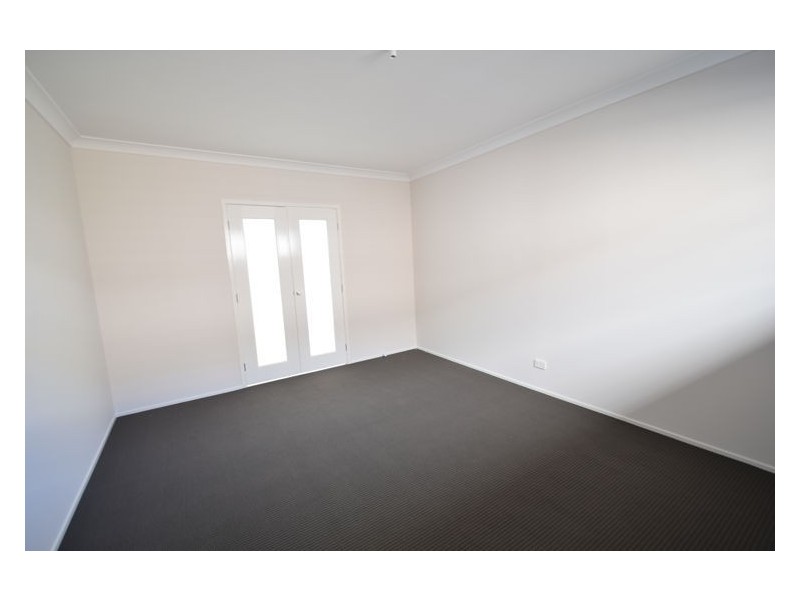 House 42 Hampton Crescent, Prospect NSW 2148