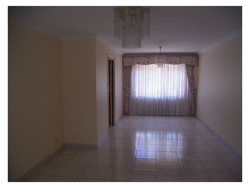 House 58 Cowley Crescent, Prospect NSW 2148