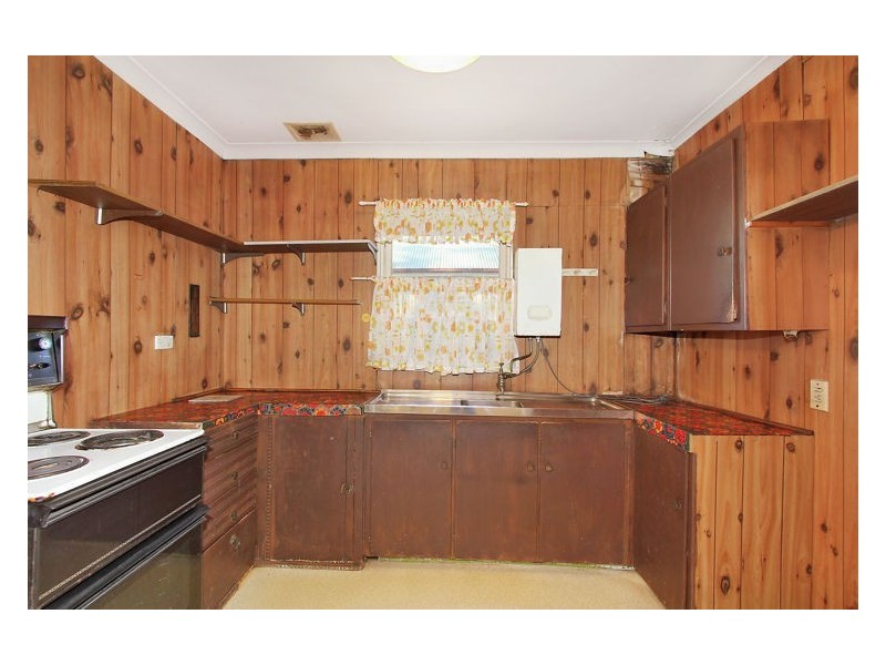 111 Lucas Road, Lalor Park NSW 2147