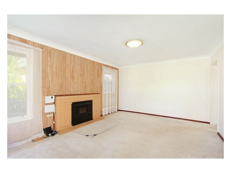 111 Lucas Road, Lalor Park NSW 2147