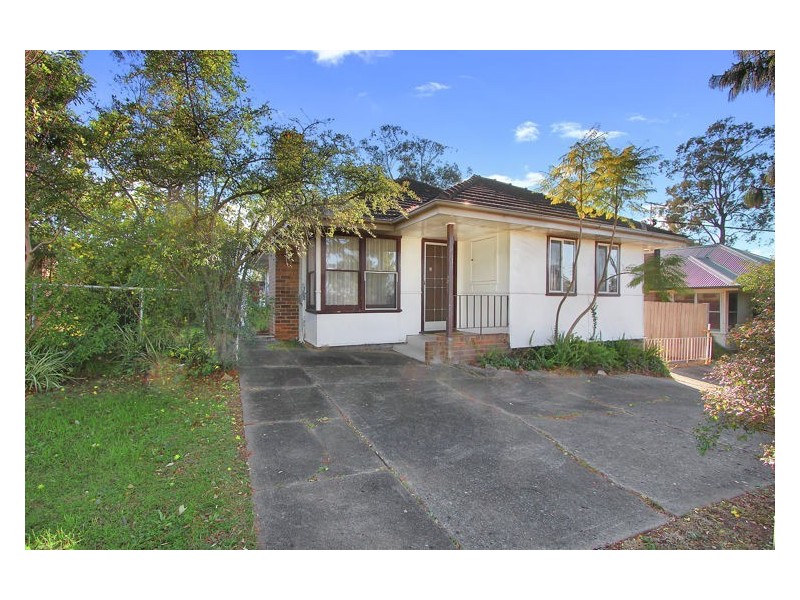 111 Lucas Road, Lalor Park NSW 2147