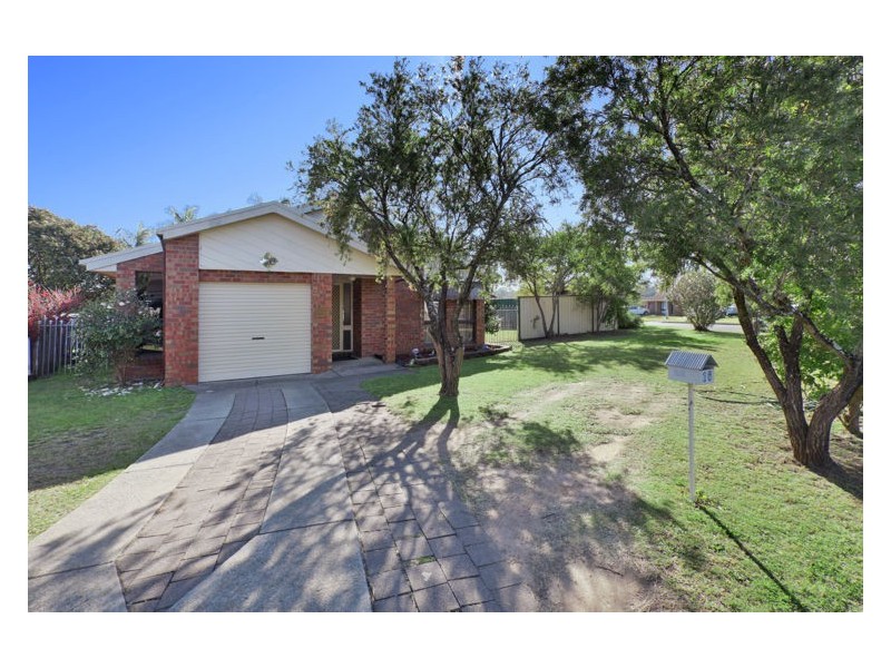 16 Scobie Street, Doonside NSW 2767