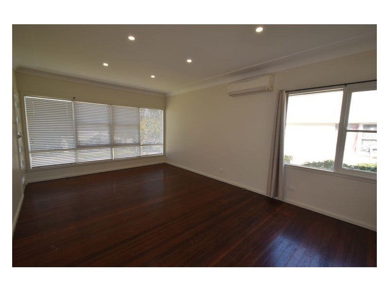 House 42 Moffat Drive, Lalor Park NSW 2147