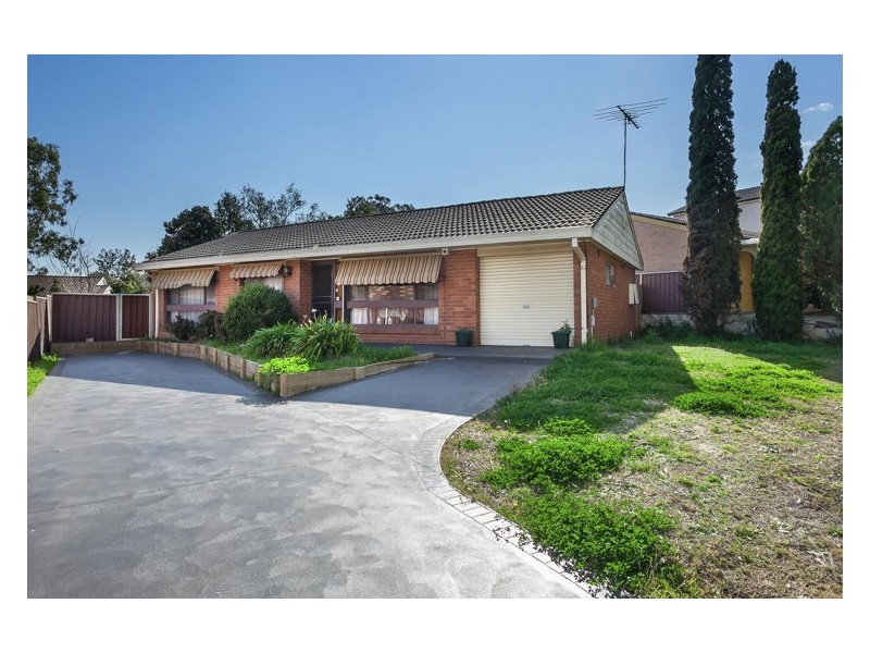 81 Ollier Crescent, Prospect NSW 2148