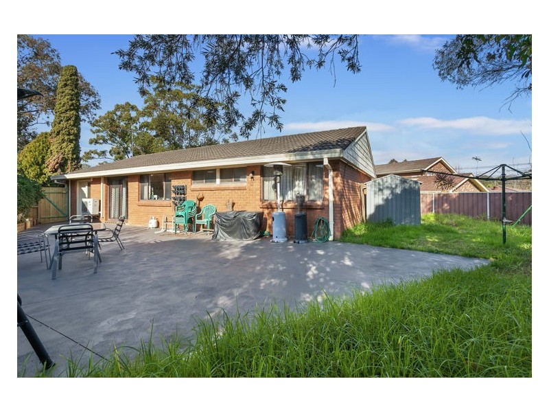 81 Ollier Crescent, Prospect NSW 2148